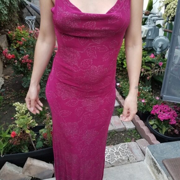 Stunning studded gown - Picture 7 of 8